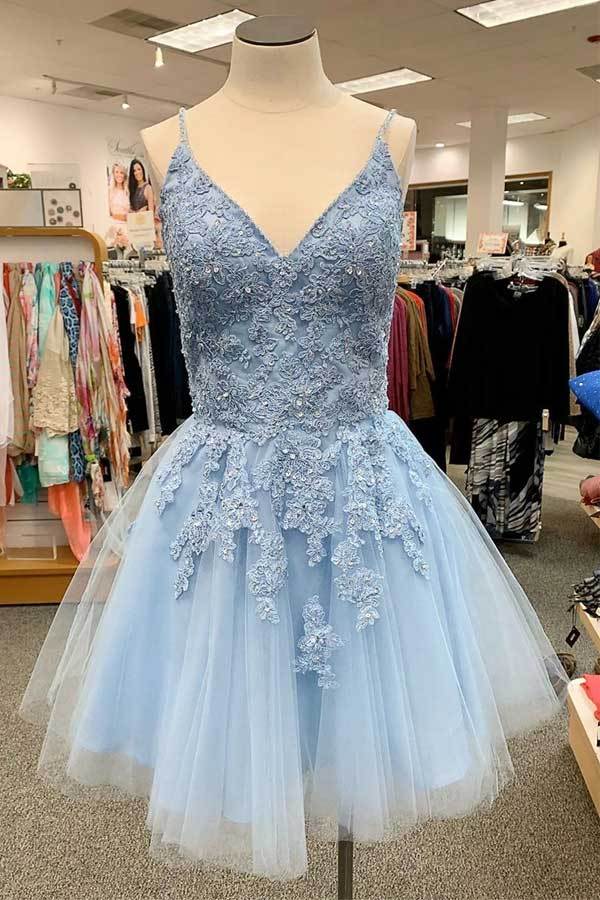 Cute V Neck Short Homecoming Dress With Lace Appliques WD201
