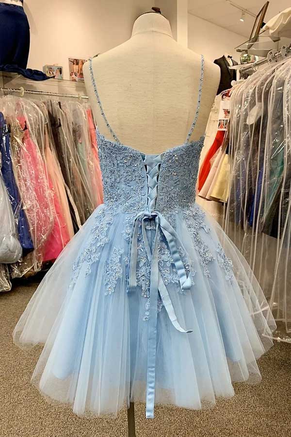 Cute V Neck Short Homecoming Dress With Lace Appliques WD201