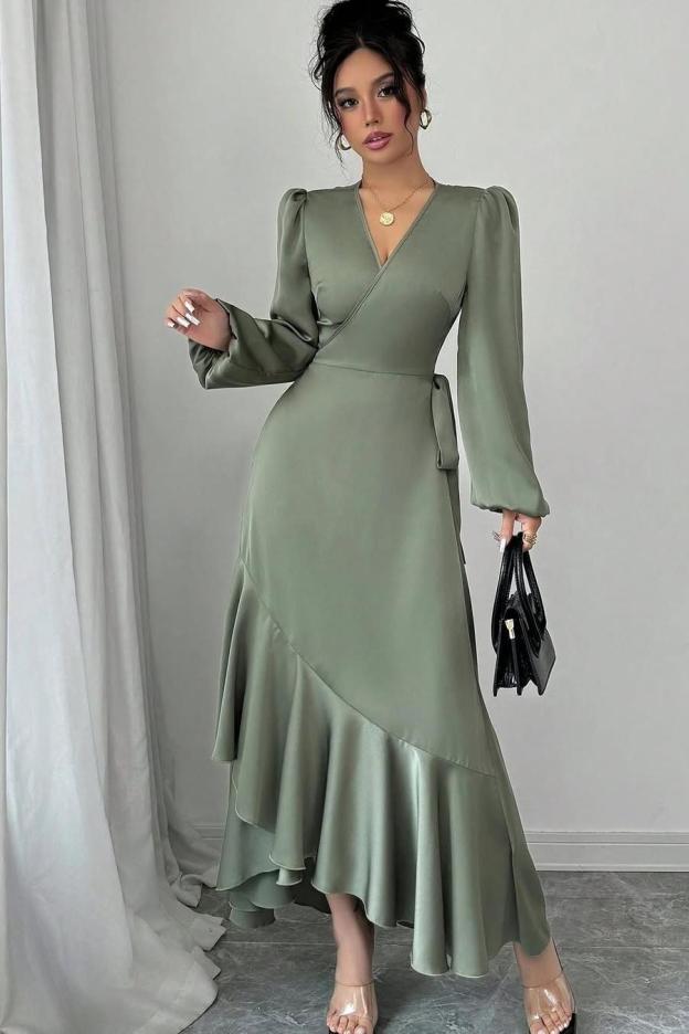 Shinning Long Sleeves V Neck Long Prom Dress With Ruffles Pleated