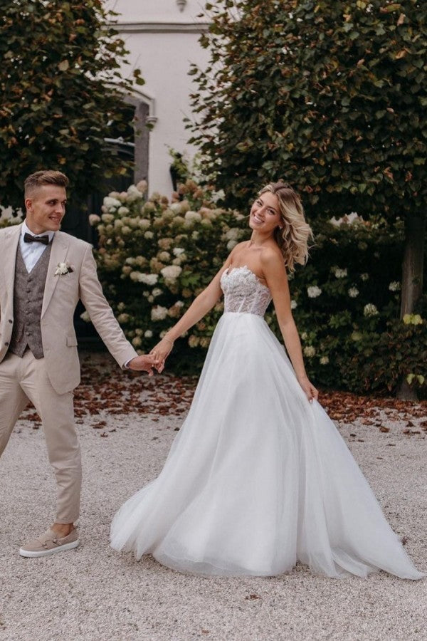 Gorgeous Long A-line Wedding Dress Sweetheart Front Slit With Lace Tulle