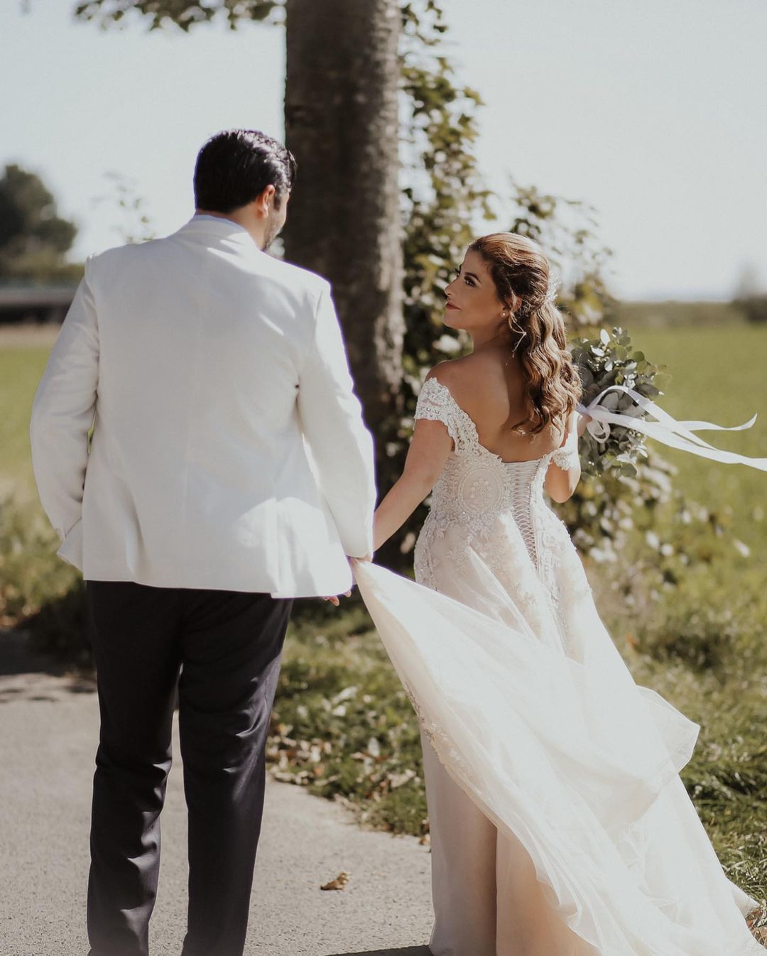Long A-line Boho Off-the-shoulder Wedding Dress With Lace Tulle
