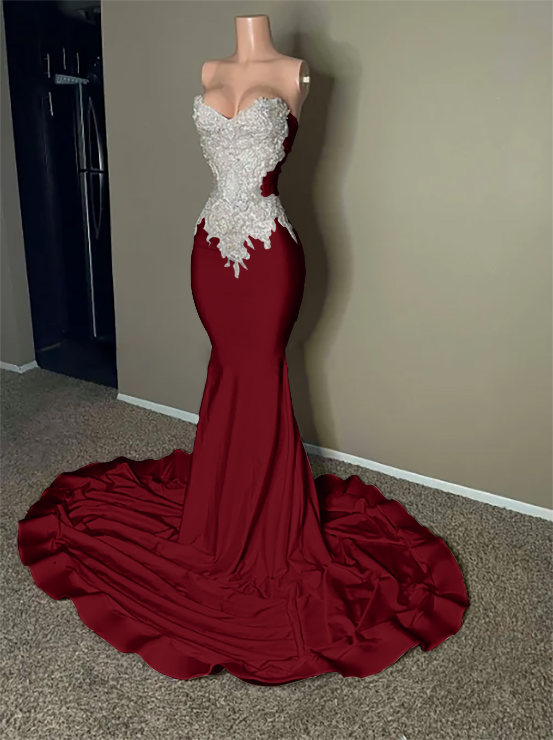 Stunning Pink Sleeveless Strapless Mermaid Long Prom Dress With Embroidery