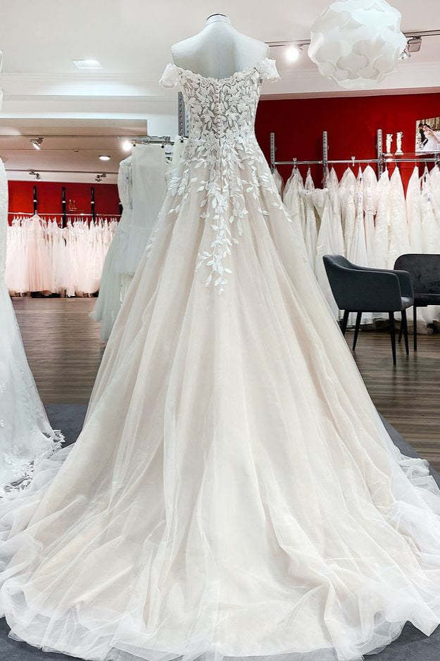 Gorgeous Off-the-shoulder A-line Wedding Dress With Lace Tulle Ruffles