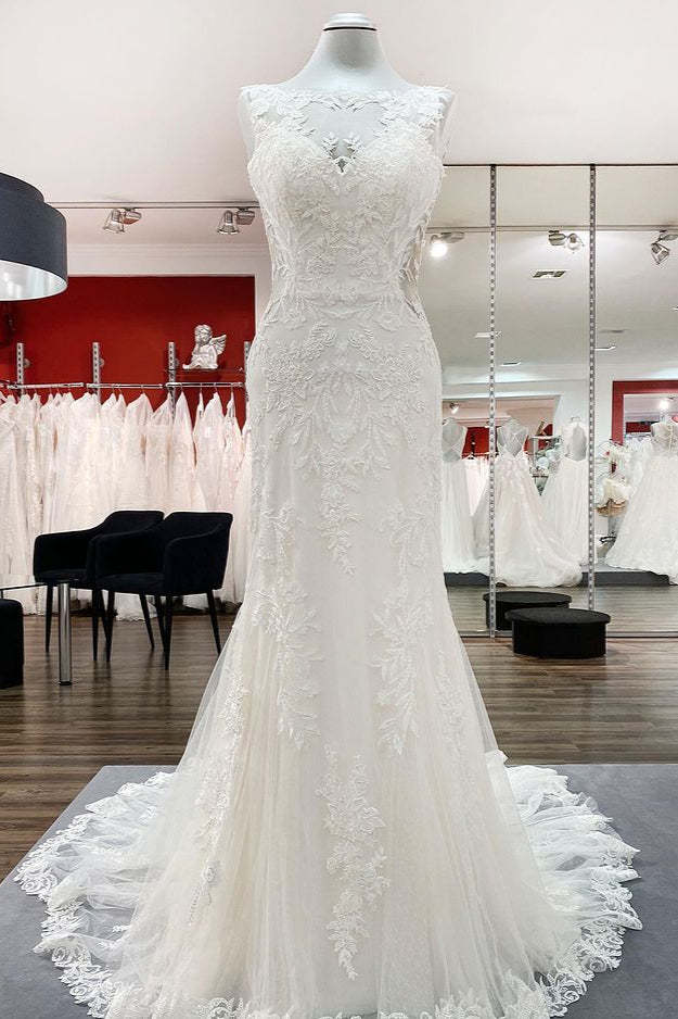 White Open Back Long Mermaid Wedding Dress with Tulle Lace