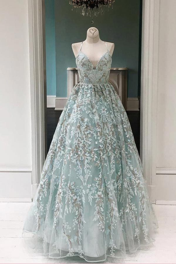 Fablous Ball Gown V Neck Spaghetti Straps Long Prom Dress With Appliques