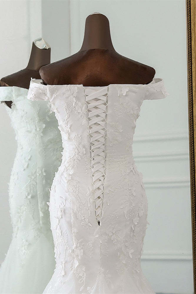 Off-the-Shoulder Mermaid Long Wedding Dress with Tulle Lace