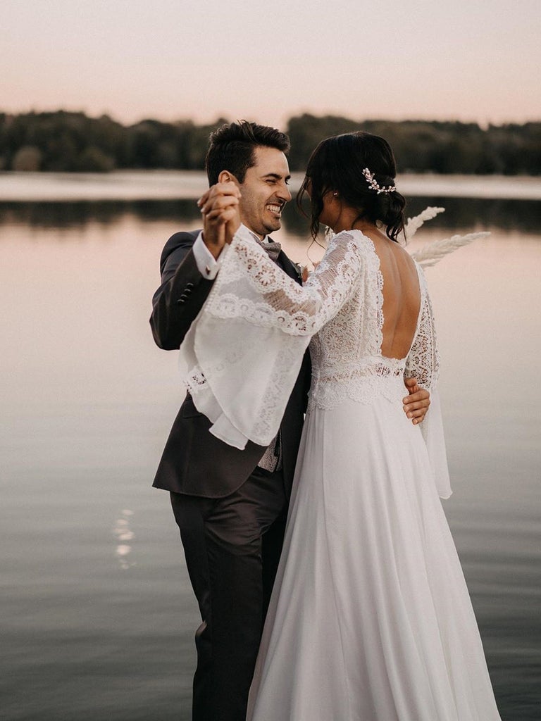 Ivory V Neck Long Sleeve Chiffon Lace Wedding Dress