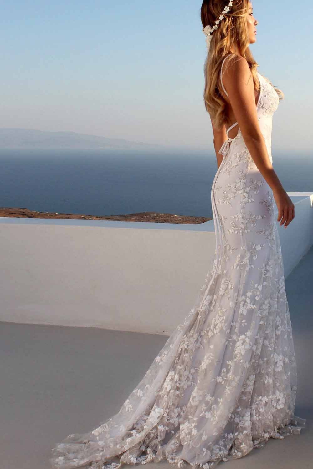 Mermaid Beach Wedding Dress Tight Floral Wedding Dresses With Lace Appliques