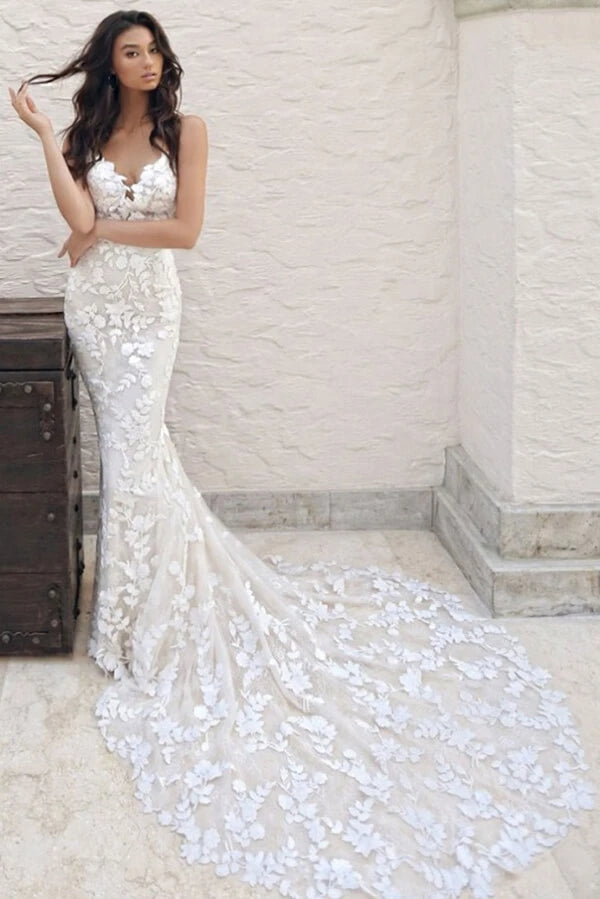Mermaid Spaghetti Straps Lace Appliques Wedding Dress