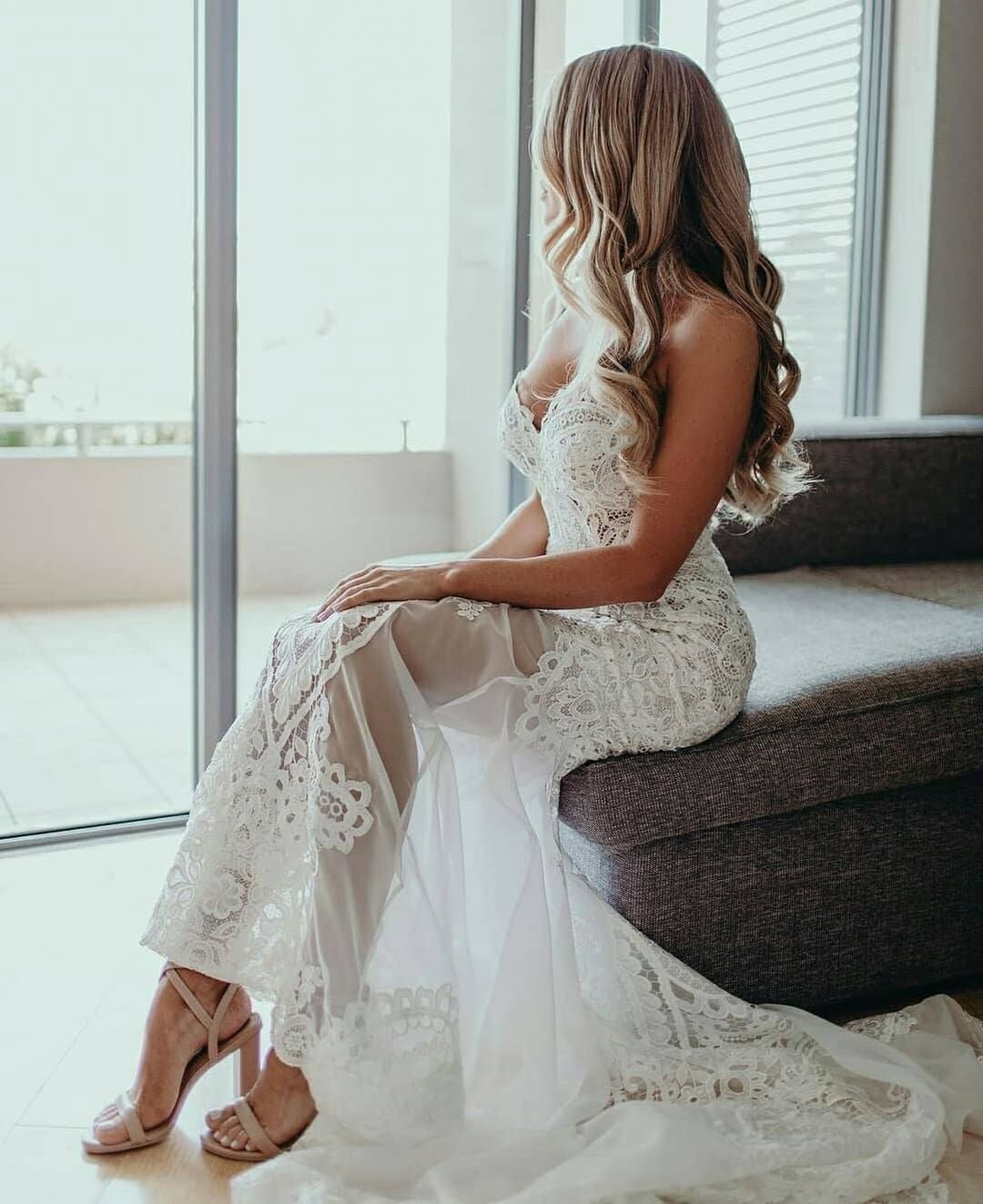 Mermaid Strapless Lace Wedding Dress With Champel Train