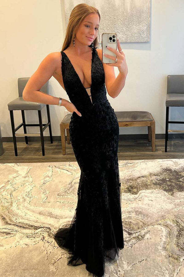 Mermaid V Neck Red Lace Long Prom Dress