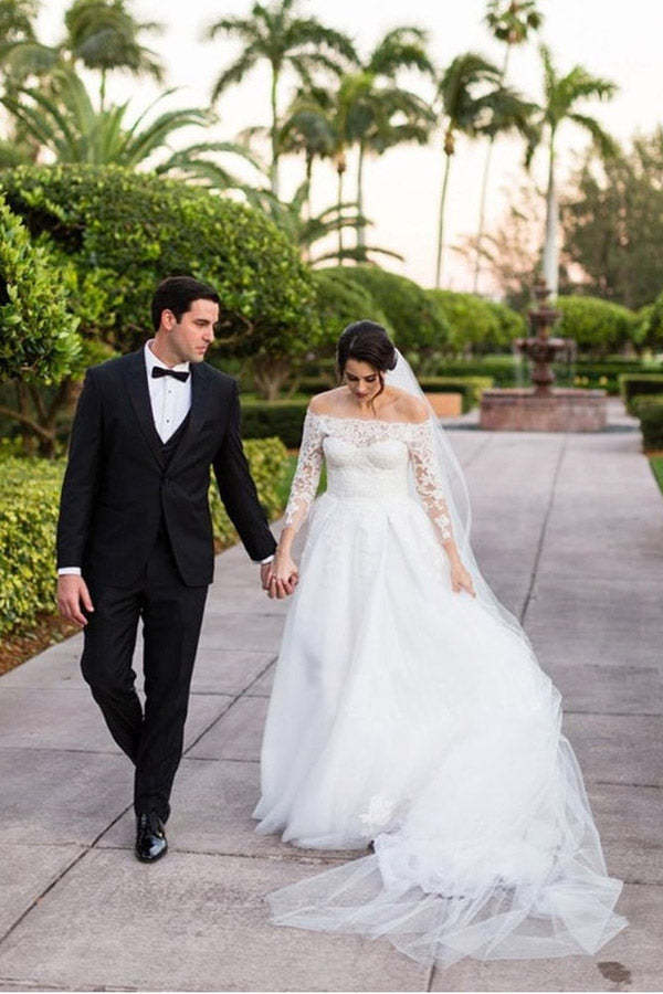 Off The Shoulder Tulle Wedding Dress
