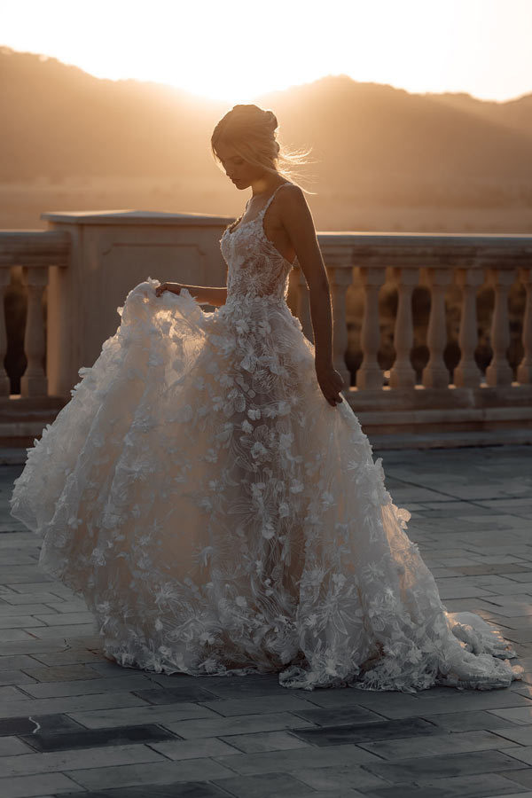 Romantic A Line Lace Flowers Ivory Wedding Dress WW276