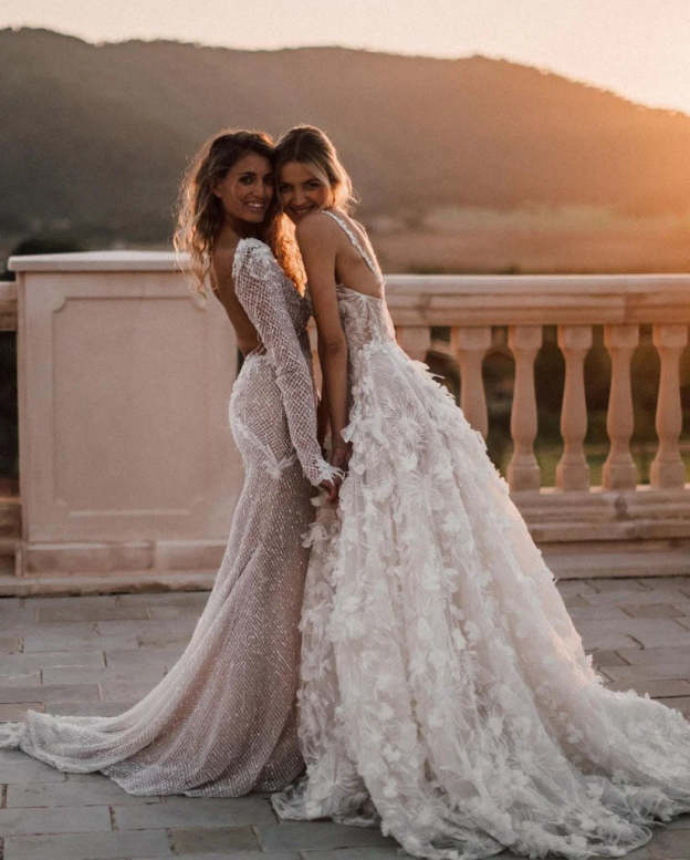 Romantic A Line Lace Flowers Ivory Wedding Dress WW276