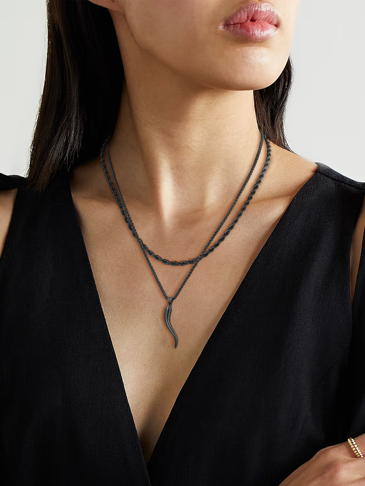 3mm Thick Twisted Rope Chain Necklace in Black Plated