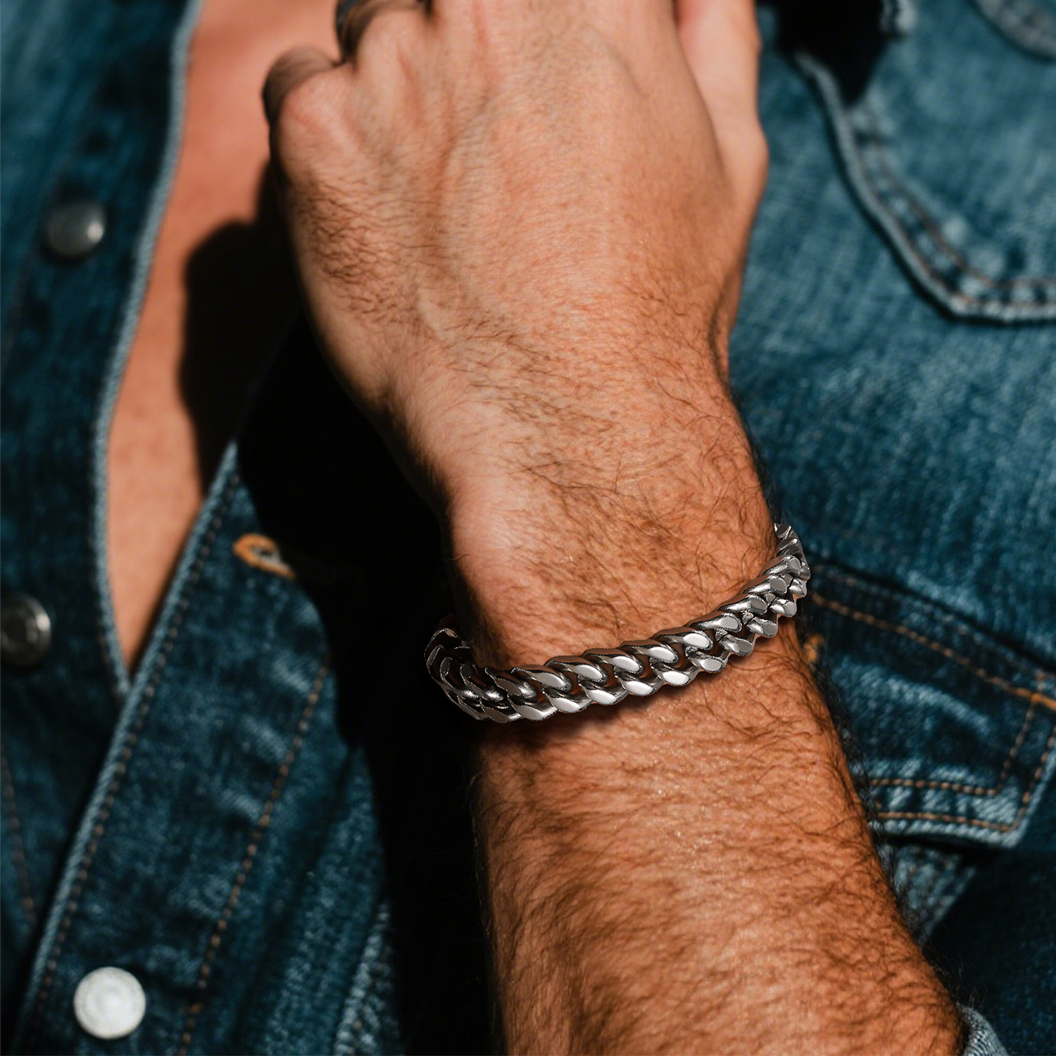 9mm Miami Cuban Chain Bracelet for Men-01