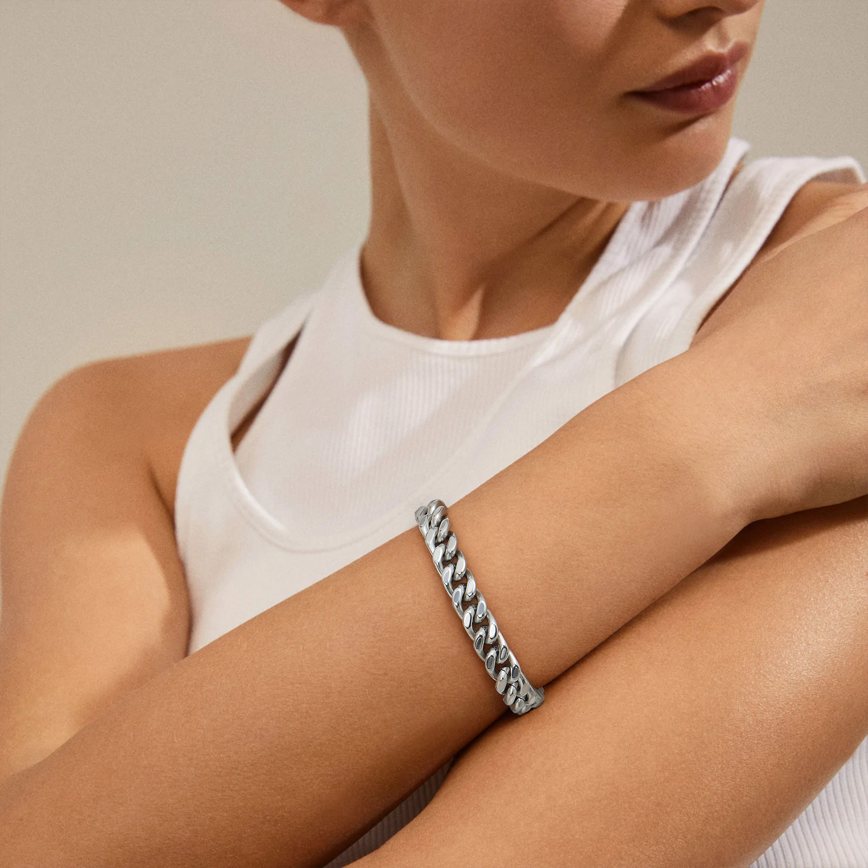 9mm Miami Cuban Chain Bracelet for Women-01