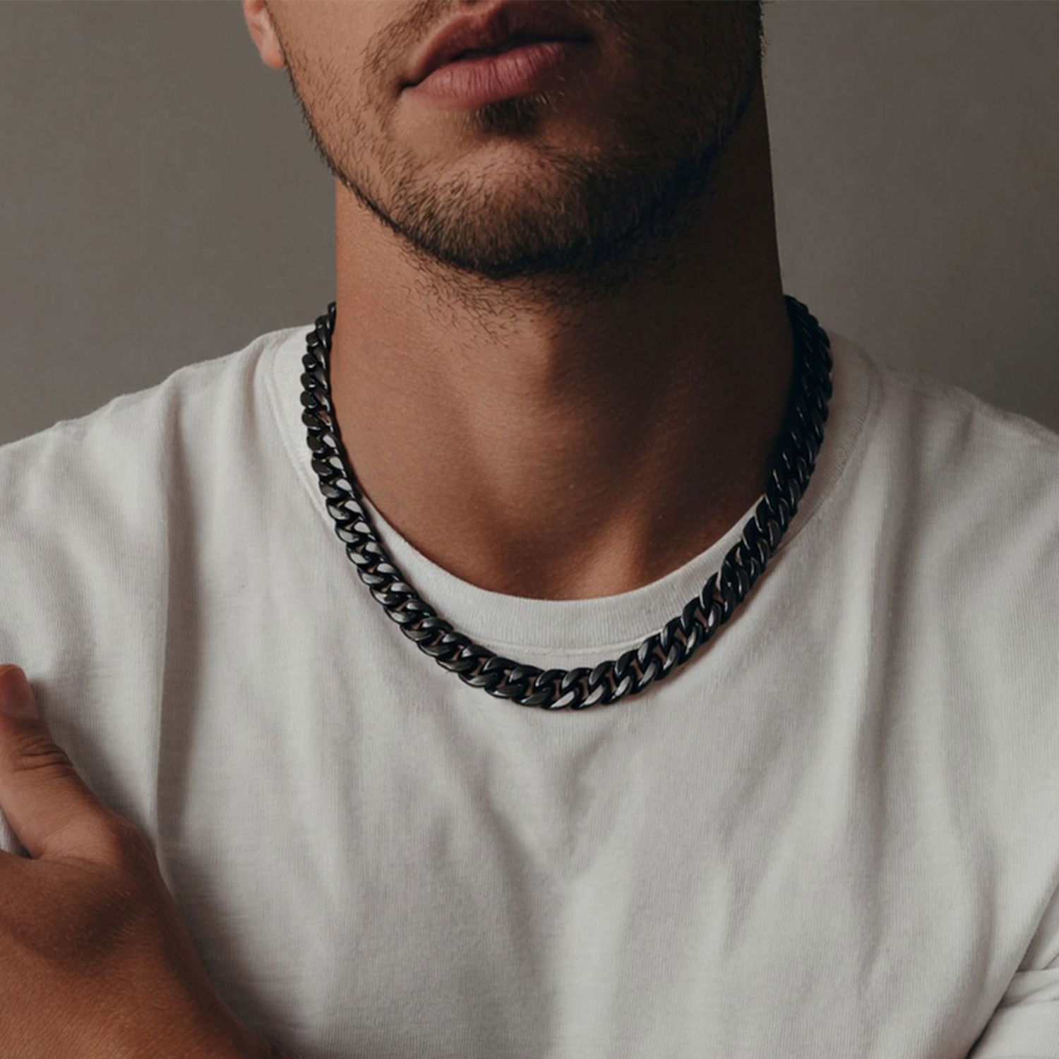 9mm Miami Cuban Chain Necklace for Men-01