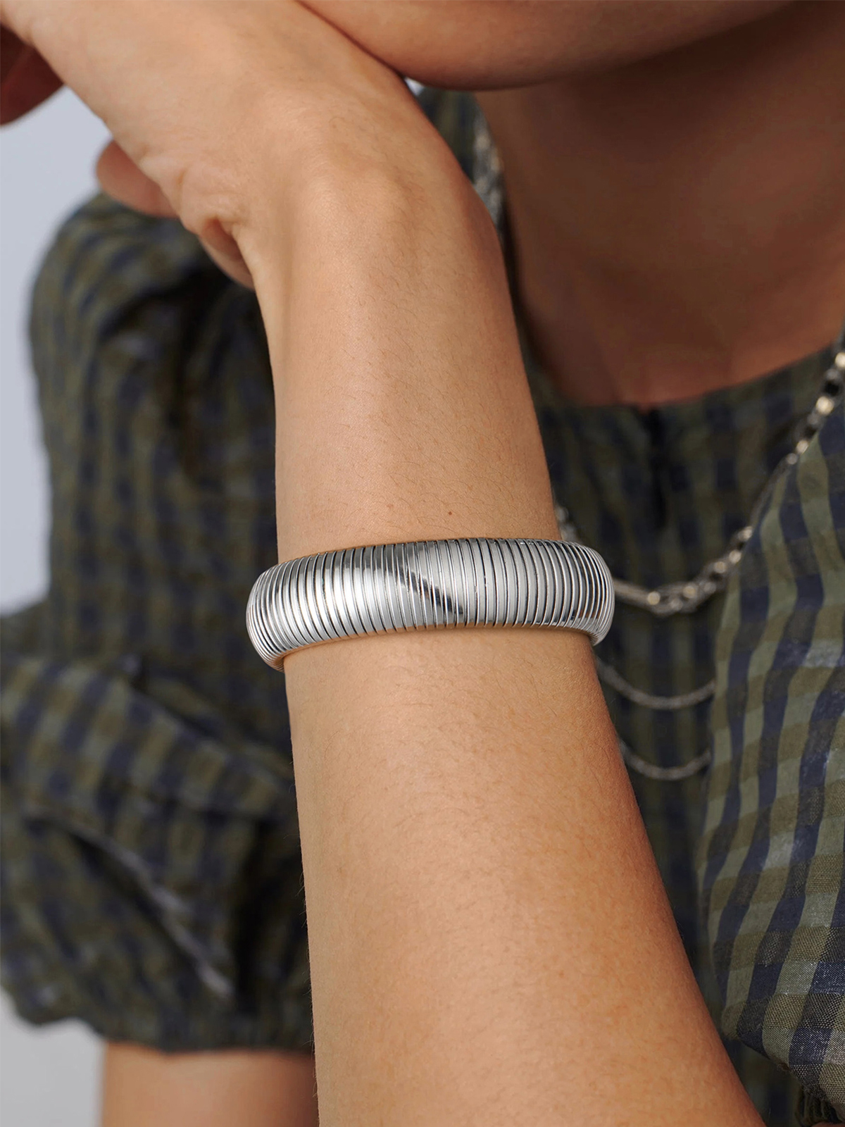 Chunky Stretch Bangle Bracelet in Stainless