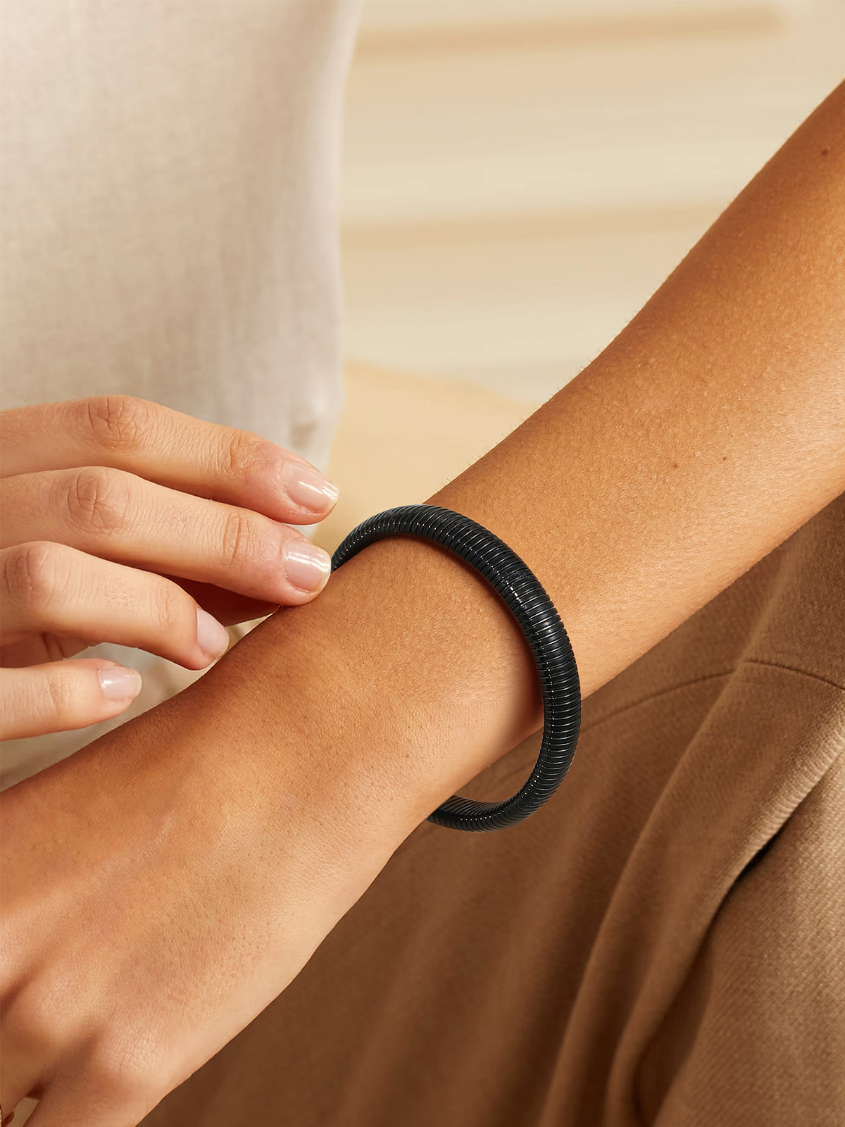Chunky Stretch Bangle Bracelet in Black Plated