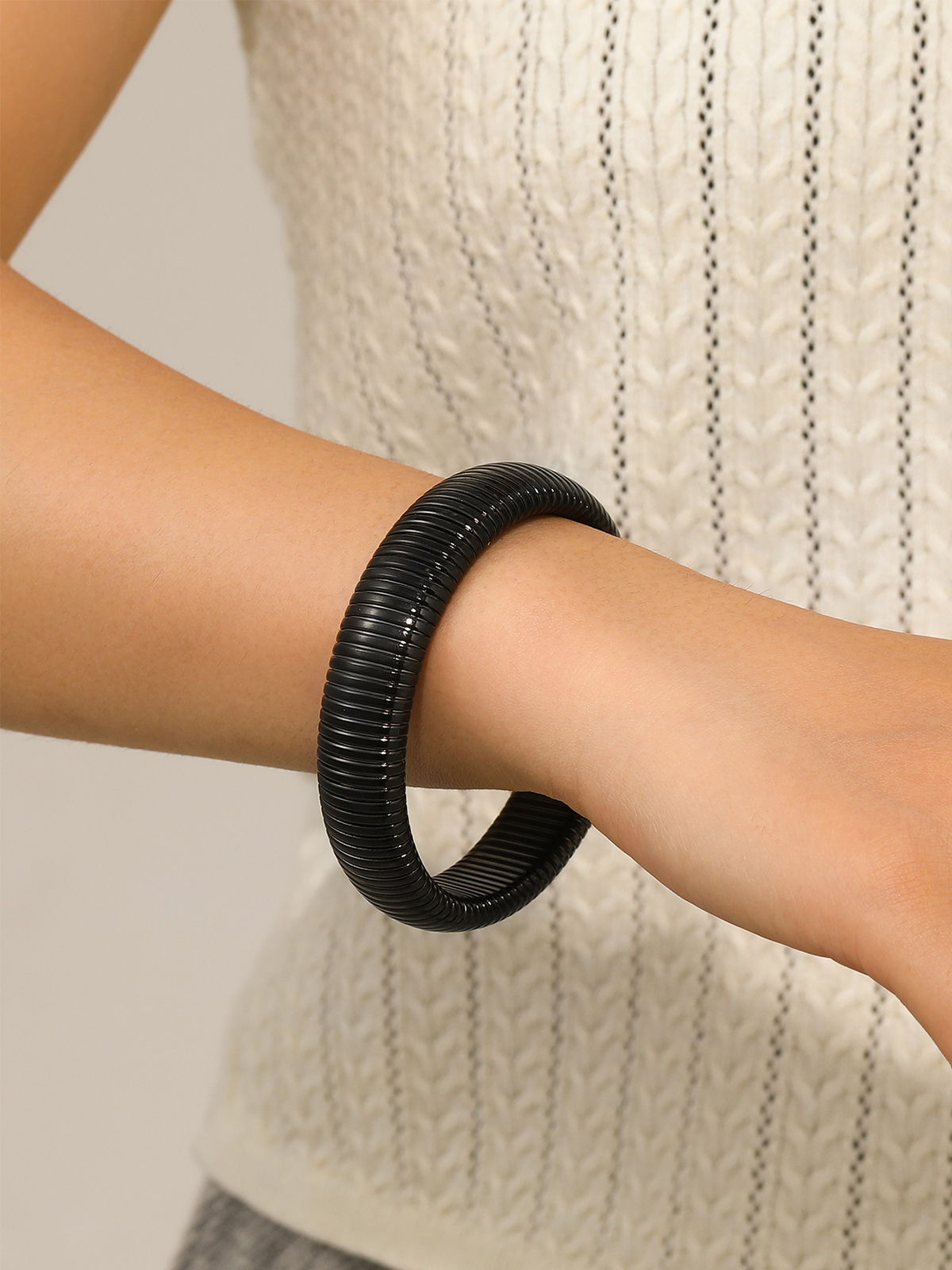 Chunky Stretch Bangle Bracelet in Black Plated