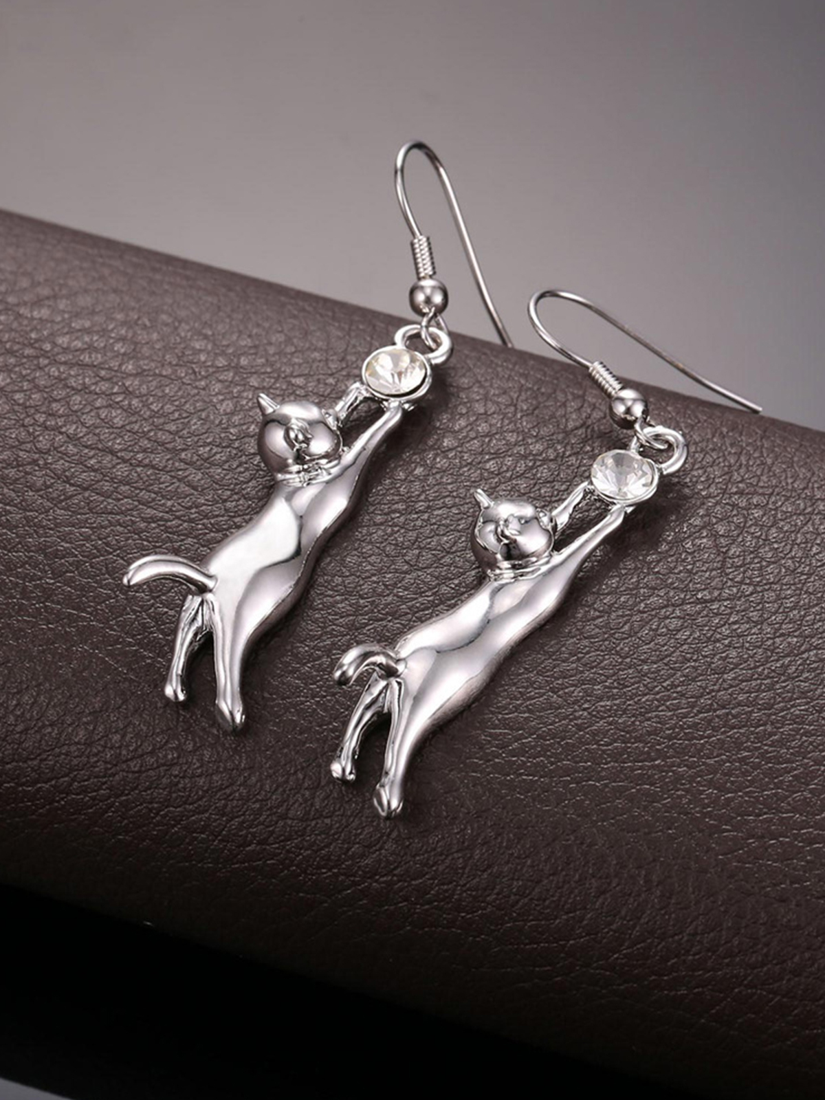 Cute Cat Dangle Drop Earrings With Rhinestone in Platinum