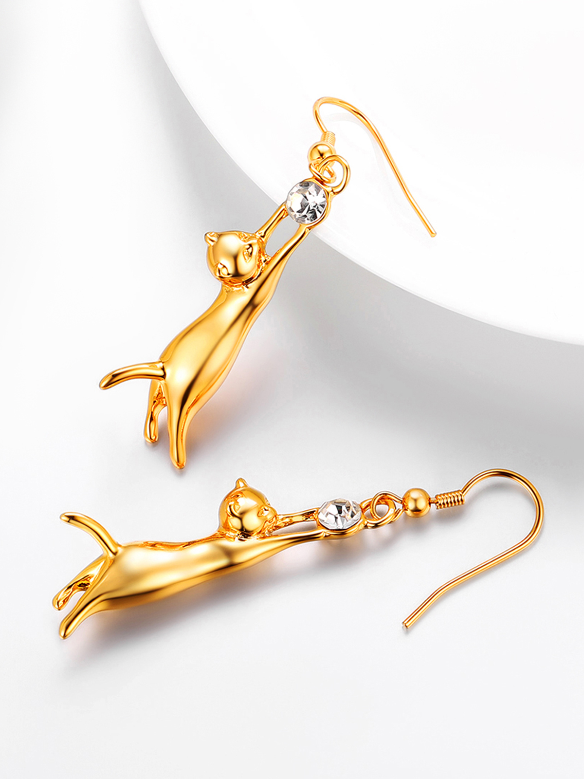 Cute Cat Dangle Drop Earrings With Rhinestone in 18K Gold
