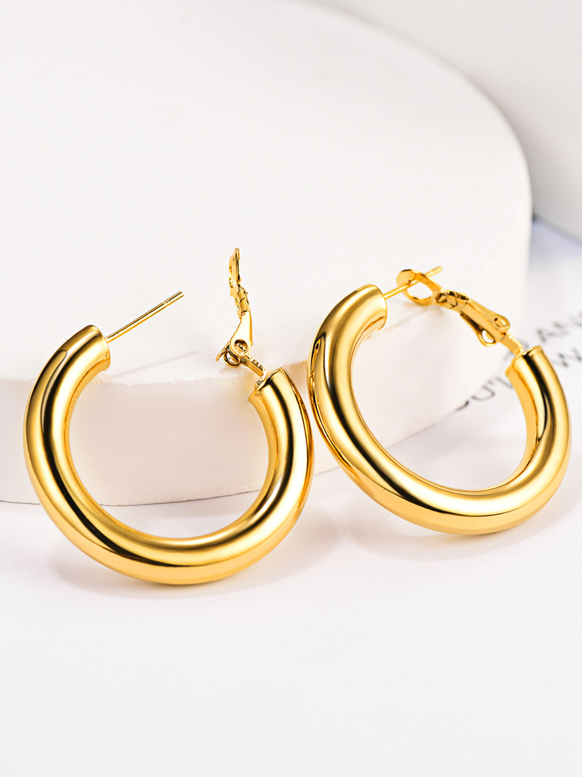 Chunky Hoop Earrings in 18K Gold Plated
