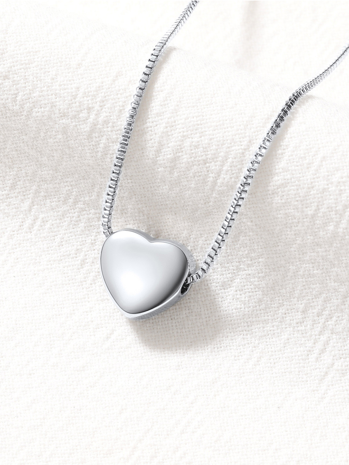 1.1mm Tiny Heart Box Chain Anklet in Stainless
