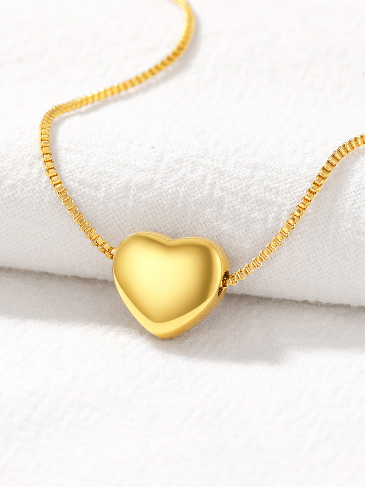 1.1mm Tiny Heart Box Chain Anklet in 18K Gold