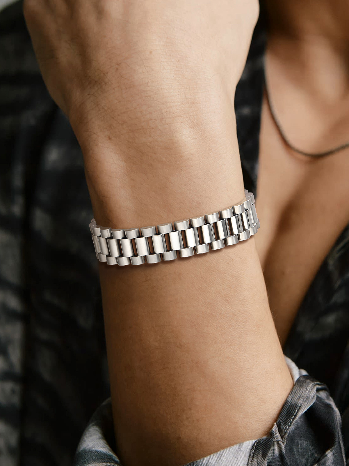15mm Chunky Watchband Link Chain Bracelet in Stainless