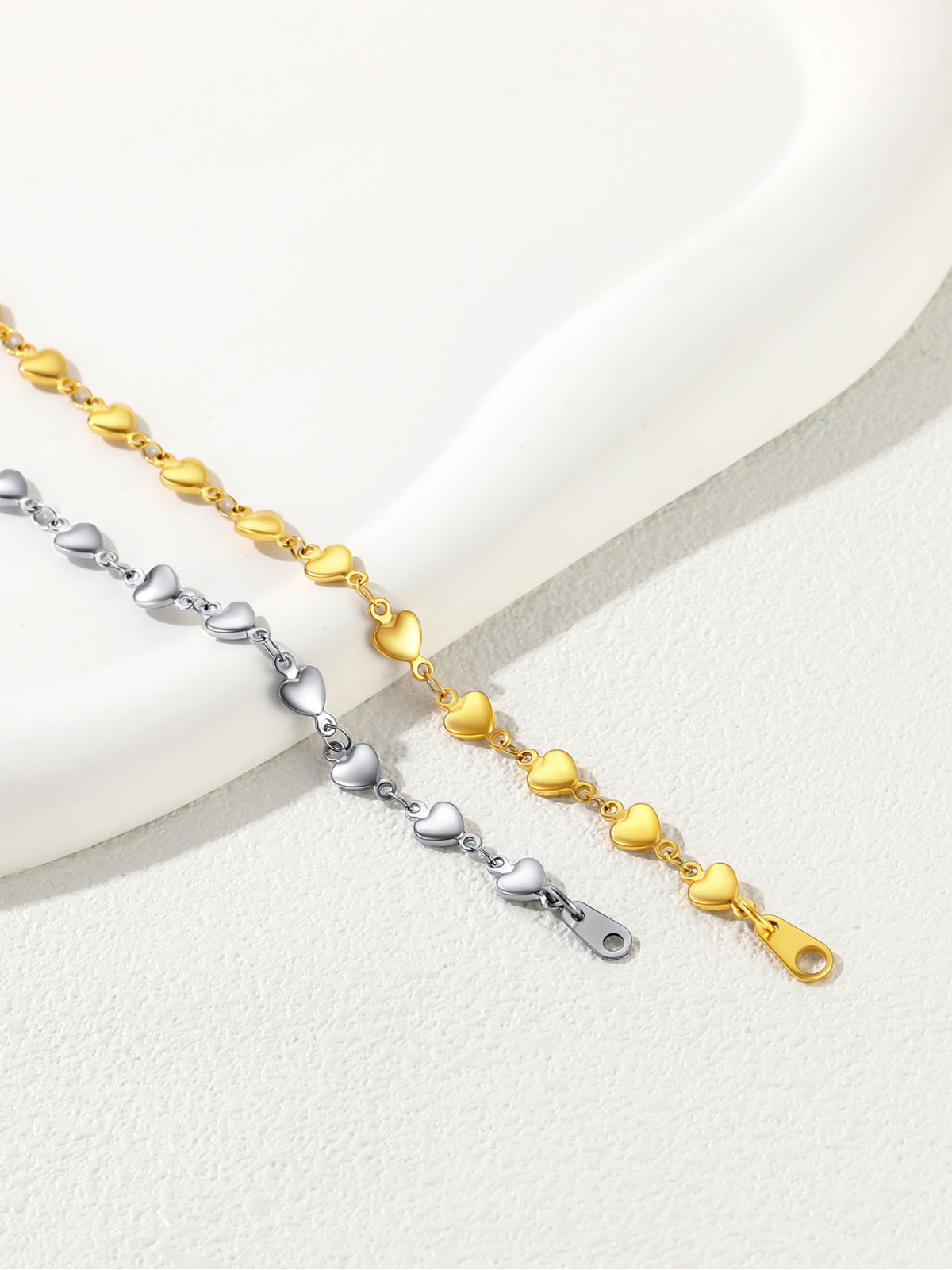 Heart Chain Bracelet in Stainless