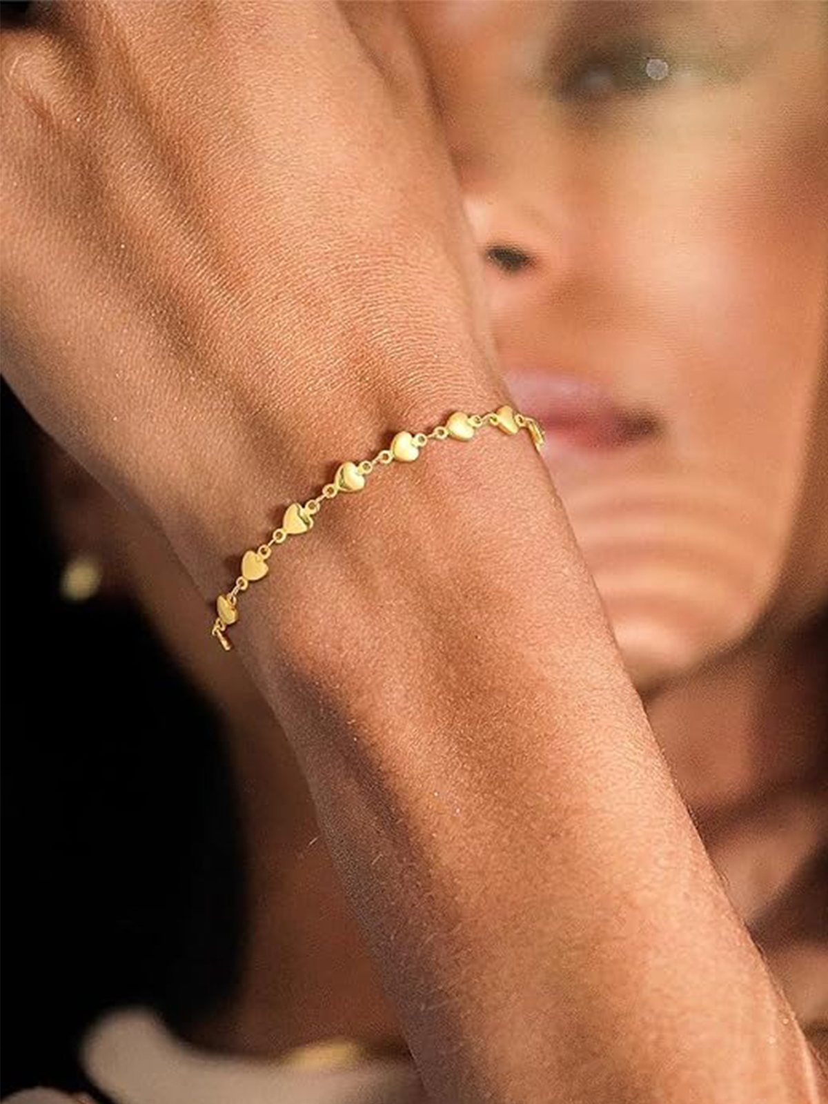 Heart Chain Bracelet in 18K Gold Plated