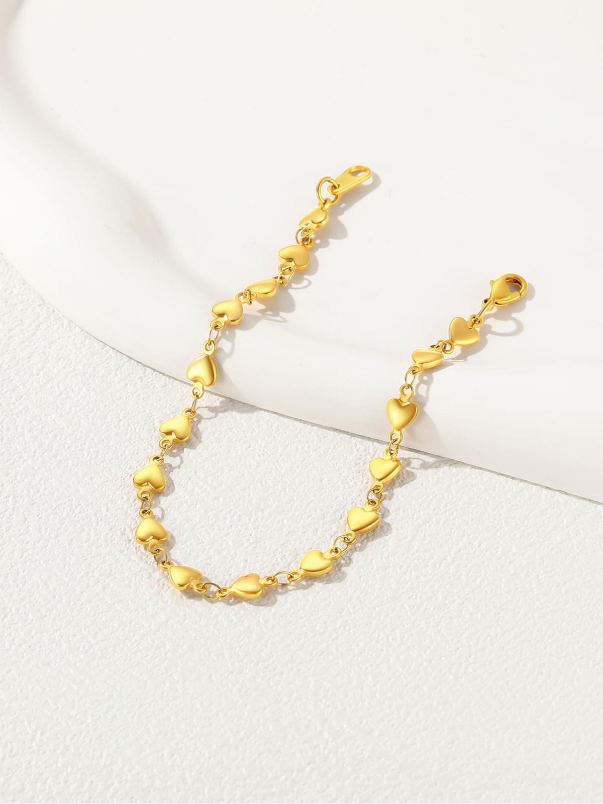 Heart Chain Bracelet in 18K Gold Plated