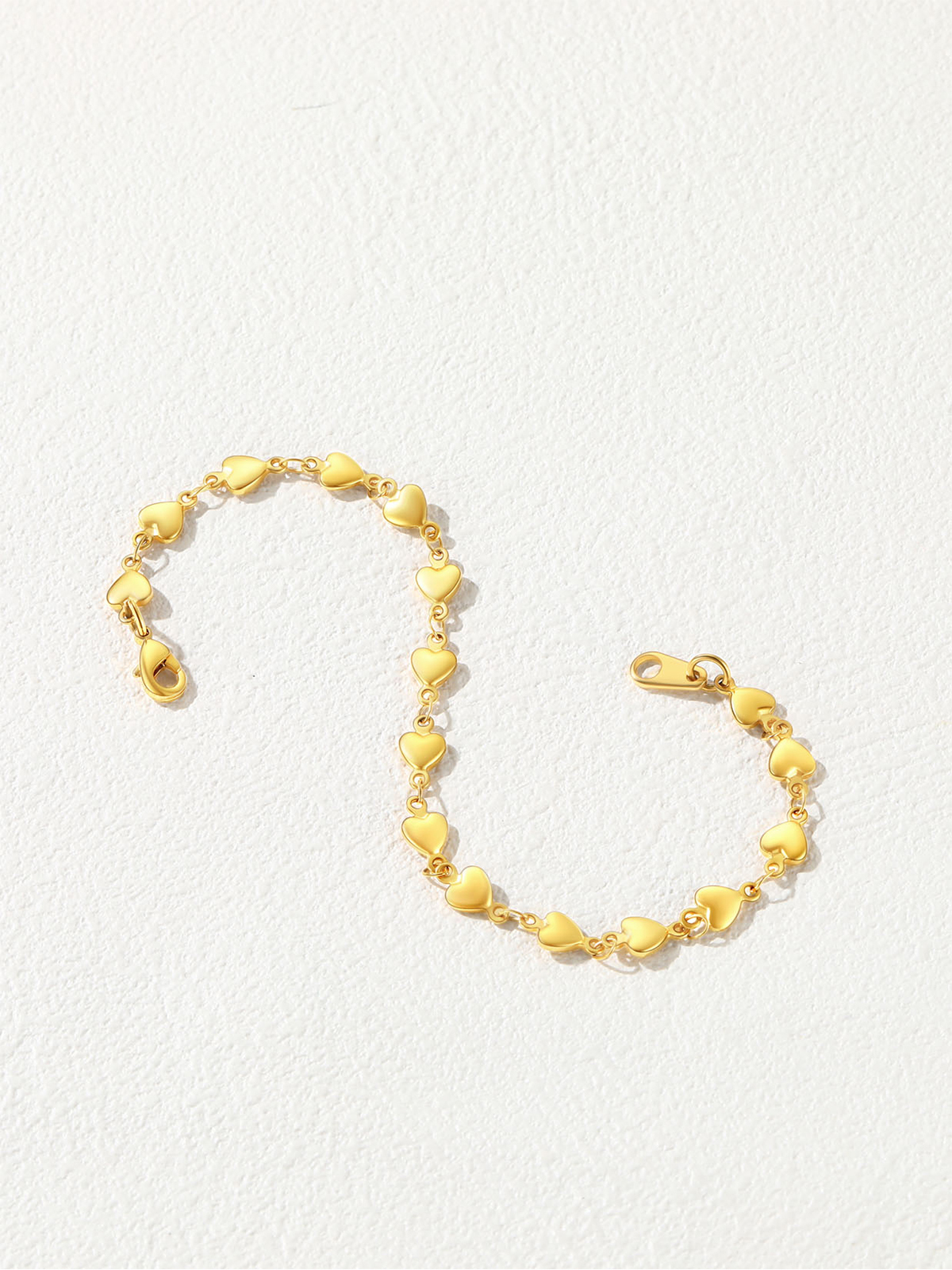 Heart Chain Bracelet in 18K Gold Plated