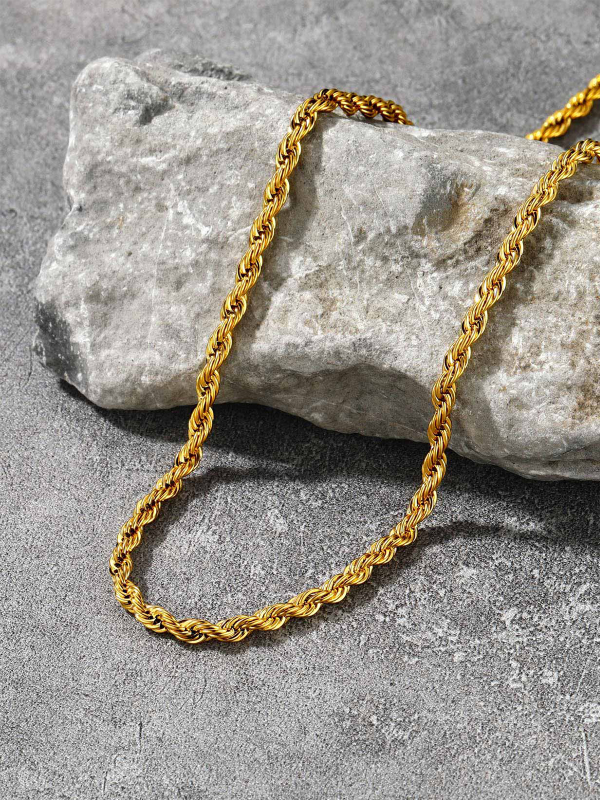 3mm Thick Twisted Rope Chain Necklace in 18K Gold Plated