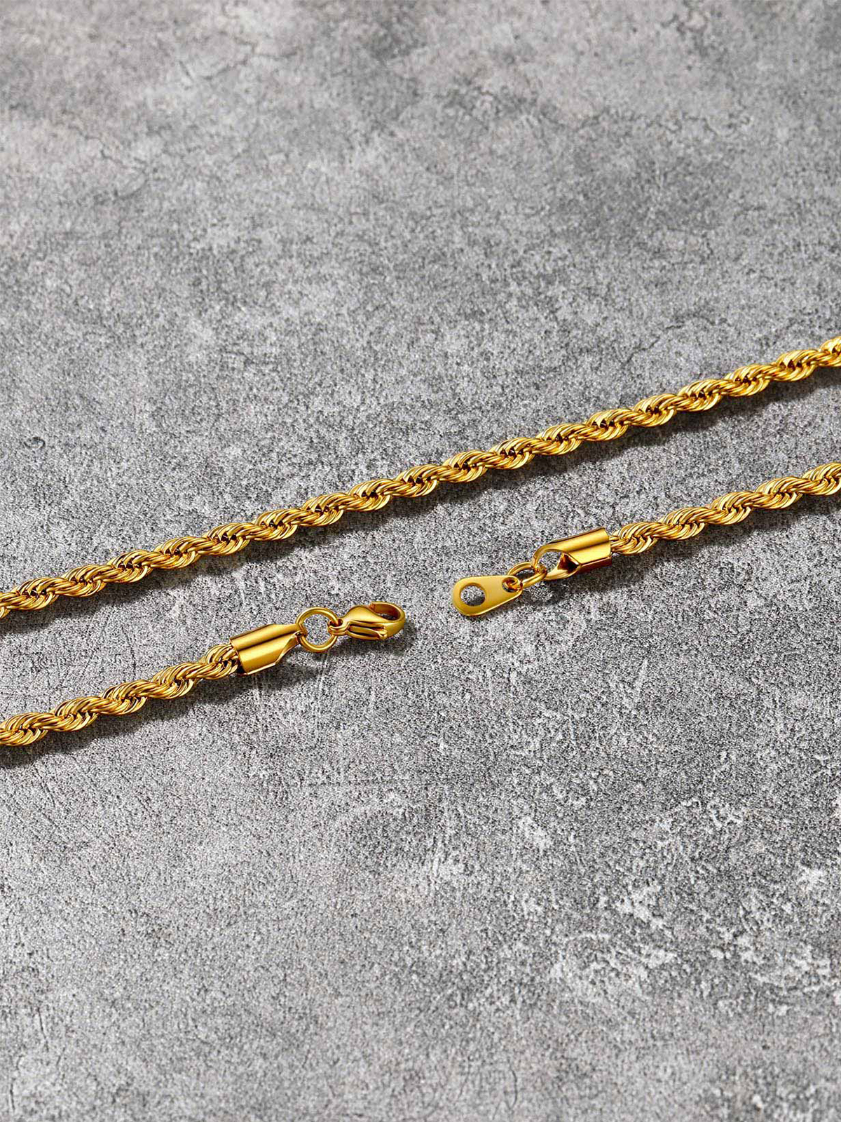 3mm Thick Twisted Rope Chain Necklace in 18K Gold Plated
