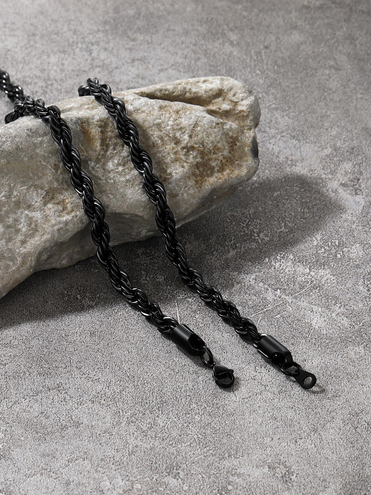 6mm Thick Twisted Rope Chain Necklace in Black Plated