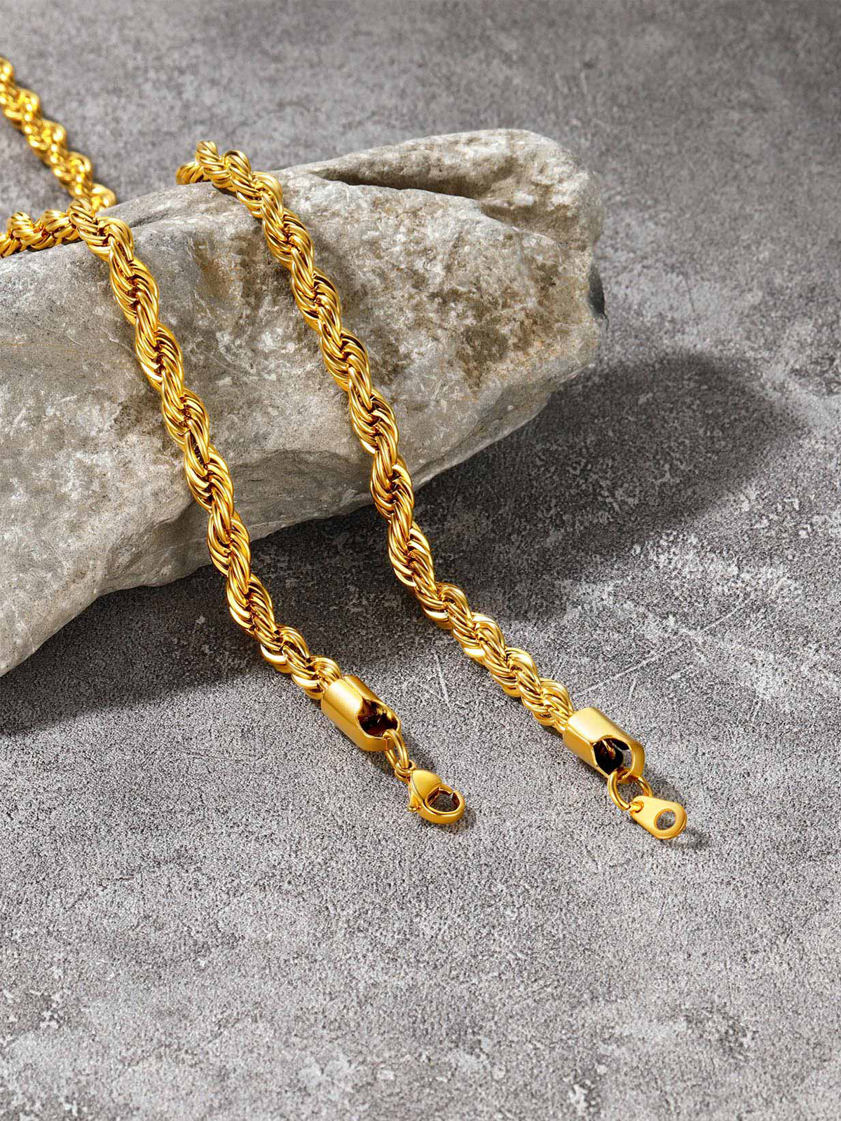 6mm Thick Twisted Rope Chain Necklace in 18K Gold Plated