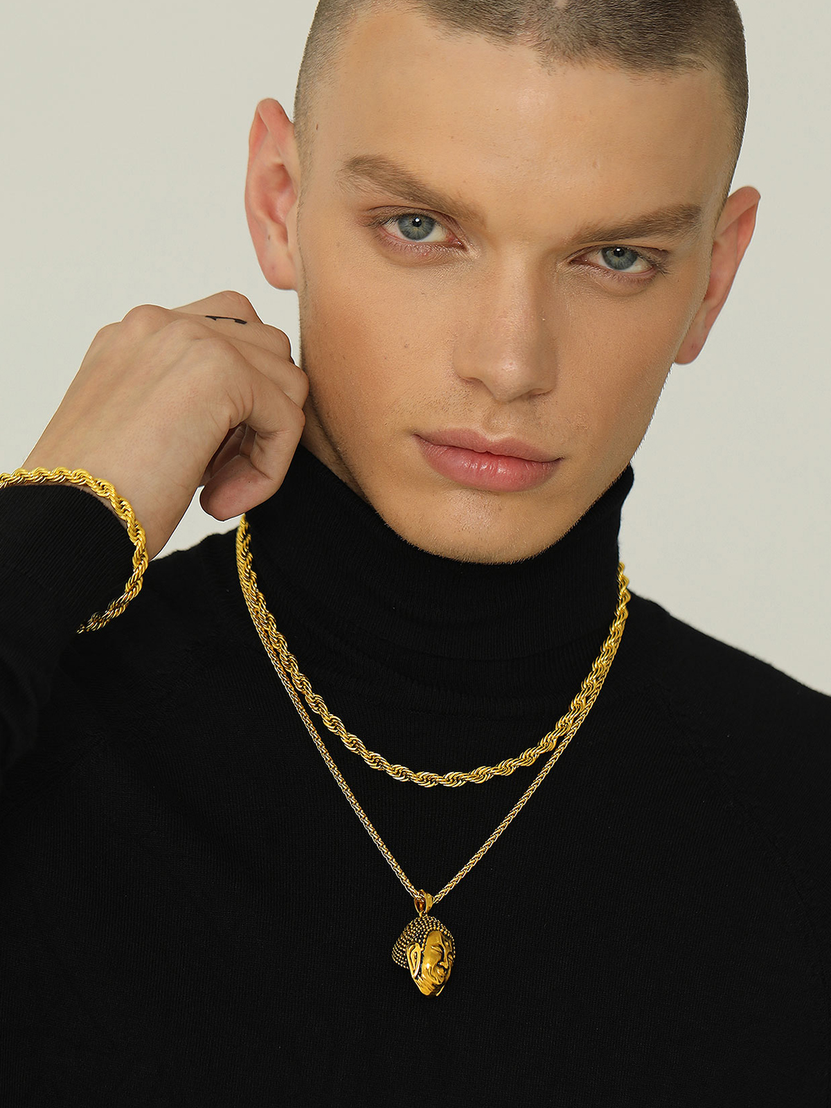 6mm Thick Twisted Rope Chain Necklace in 18K Gold Plated