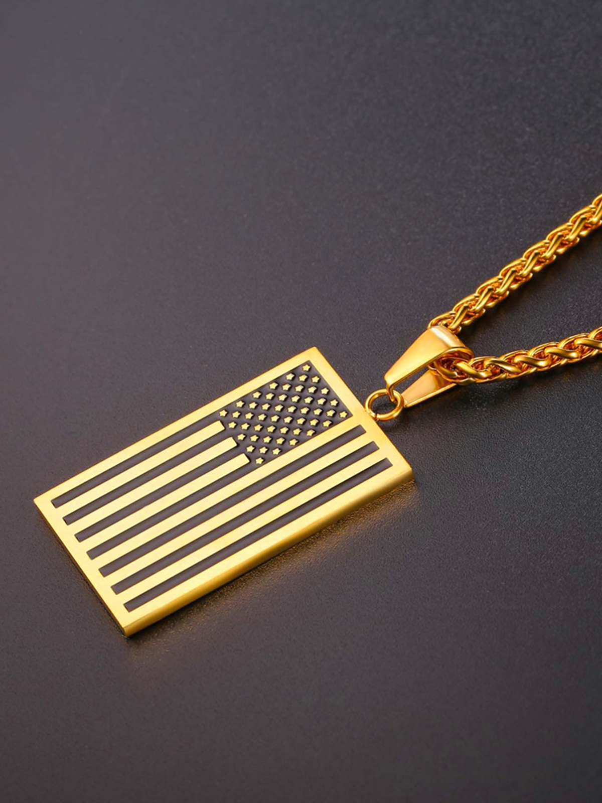 Rectangle Dog Tag Pendant American Flag Necklace in 18K Gold