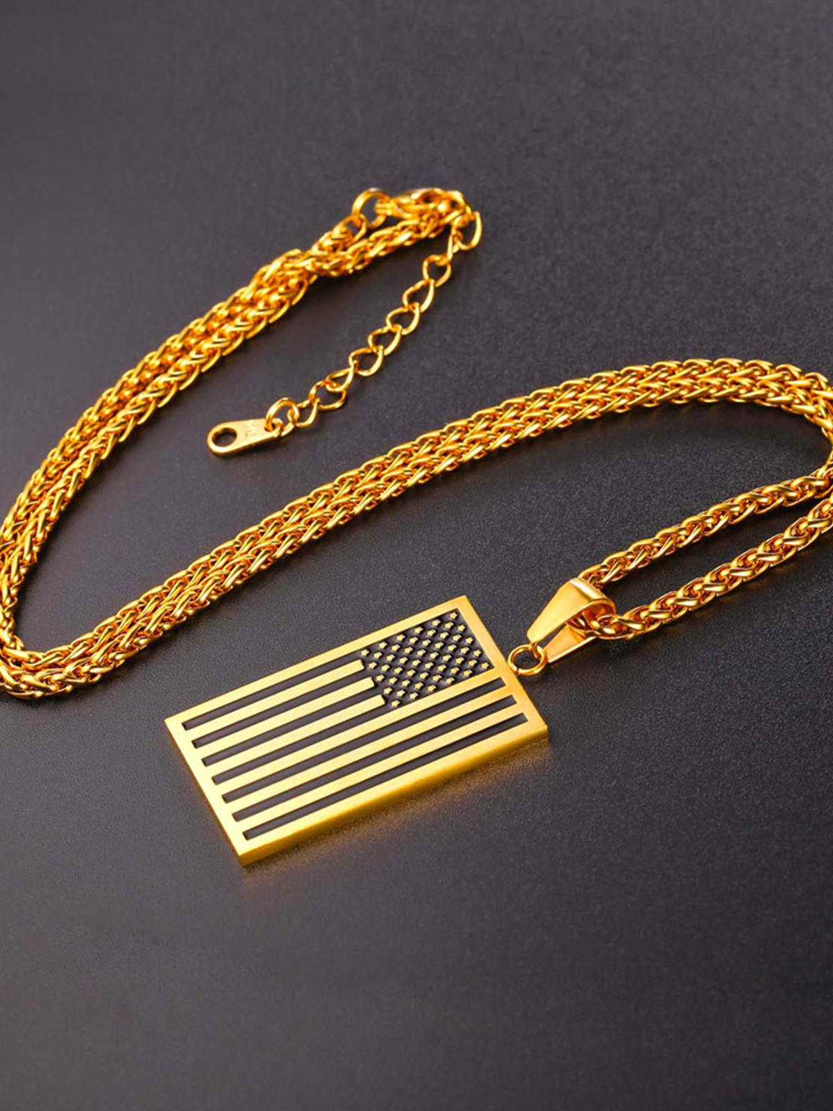 Rectangle Dog Tag Pendant American Flag Necklace in 18K Gold