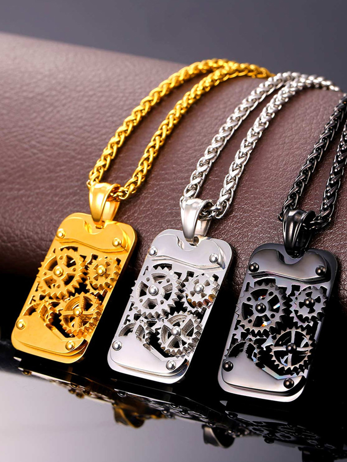 Rotatable Gear Pendant Steampunk Necklace in Stainless Plated
