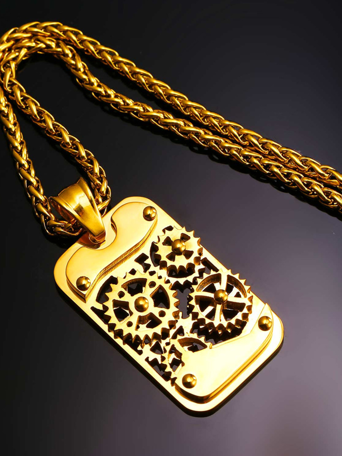 Rotatable Gear Pendant Steampunk Necklace in 18K Gold Plated