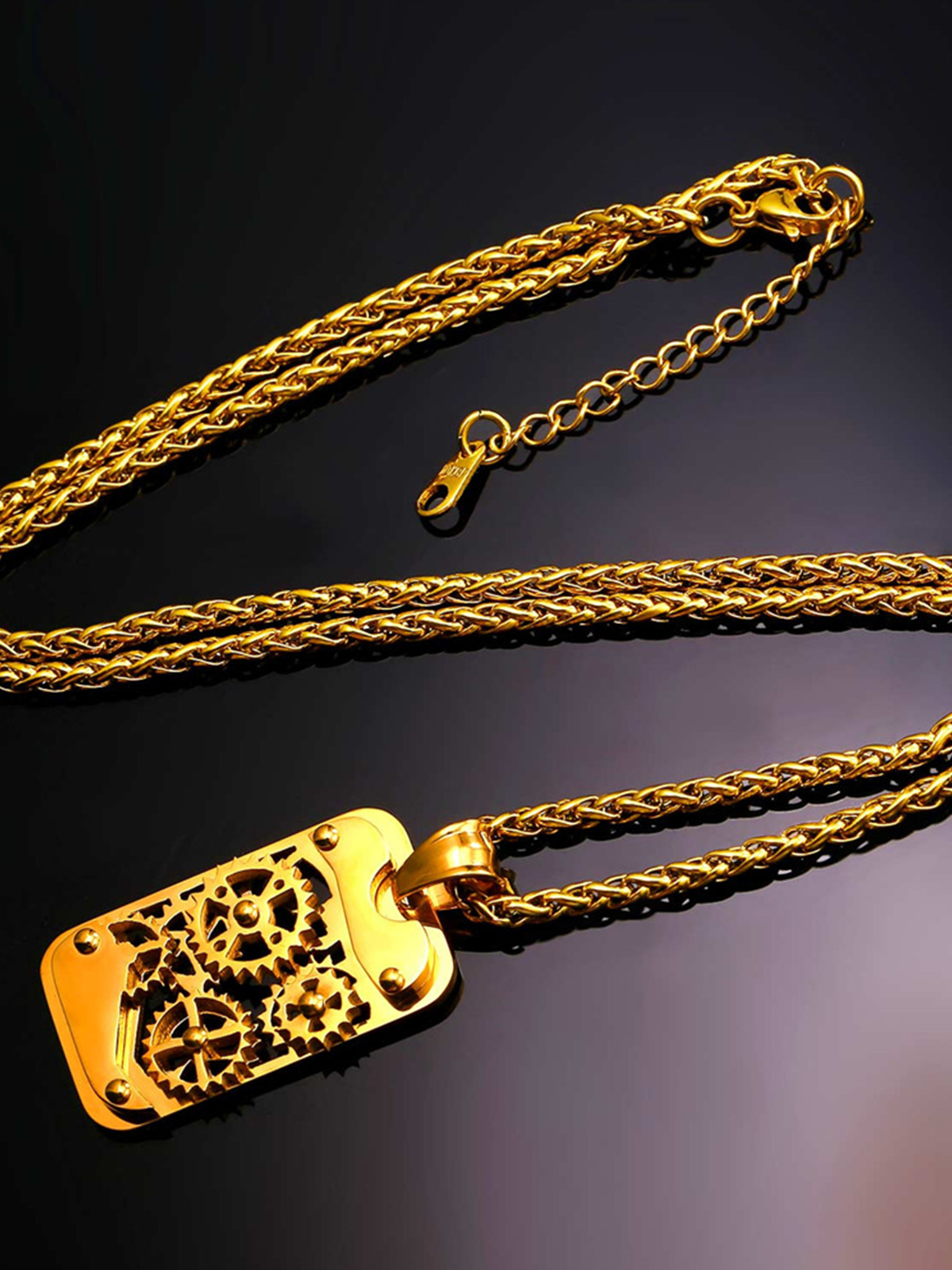 Rotatable Gear Pendant Steampunk Necklace in 18K Gold Plated
