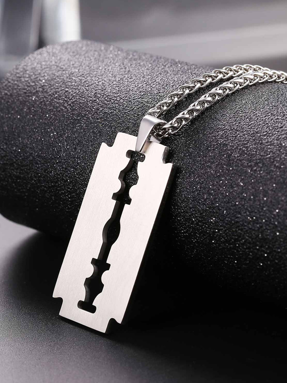 Razor Blade Pendant Punk Necklace in Stainless
