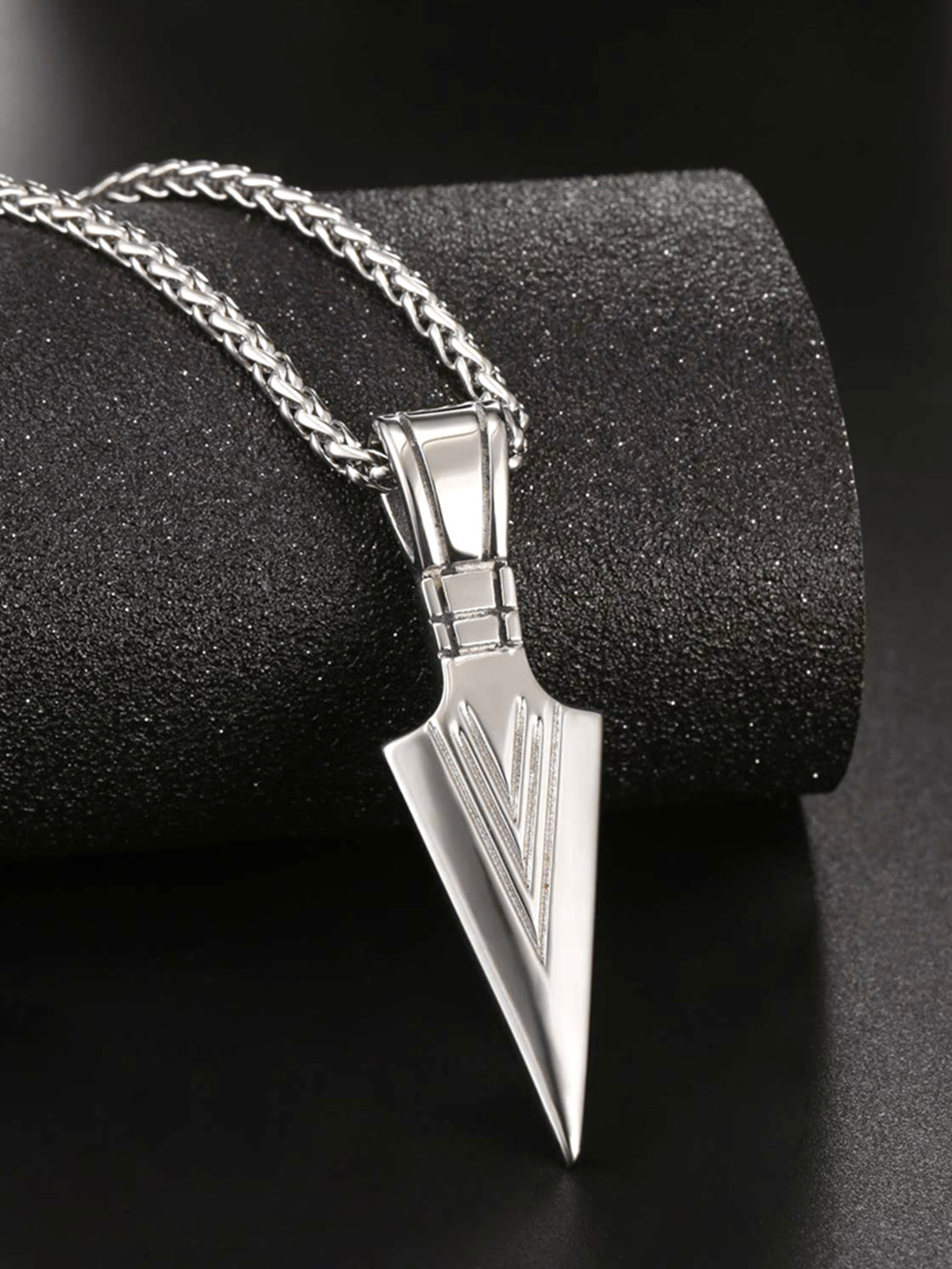 Arrowhead Necklace Spear Point Pendant in Stainless