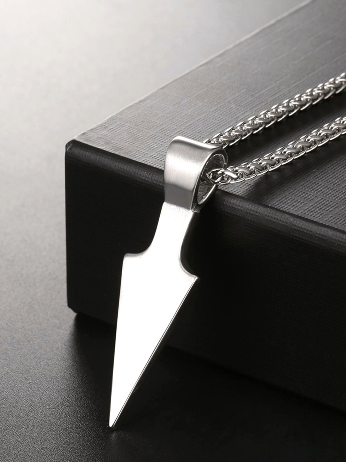 Arrowhead Necklace Spear Point Pendant in Stainless