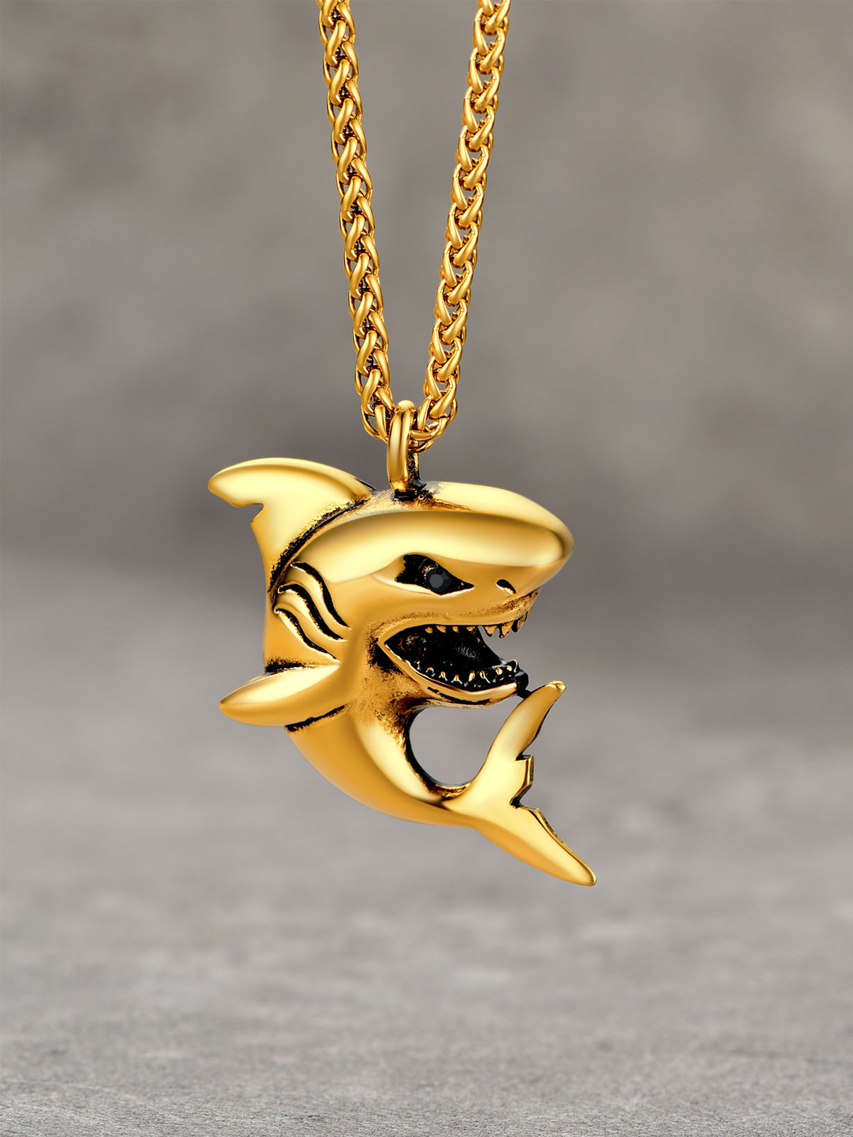 Shark Pendant Animal Jewelry in 18K Gold