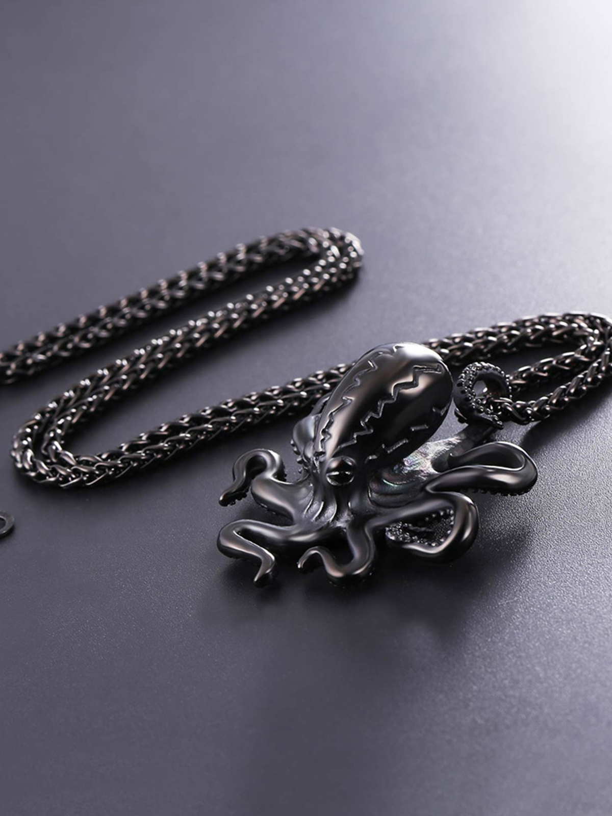 Octopus Pendant Animal Necklace in Black Plated